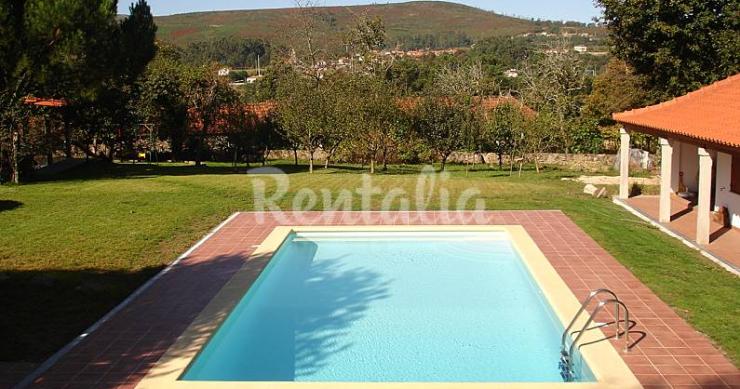 Casas de fim de semana: Refúgio com piscina de água salgada em Vila Nova de Cerveira 