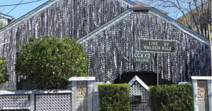 A “The Beer Can House” está localizada em Houston (EUA)