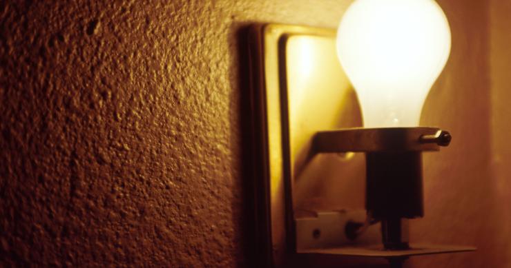 Deco Alerta: poupar na fatura da luz com apenas um clique