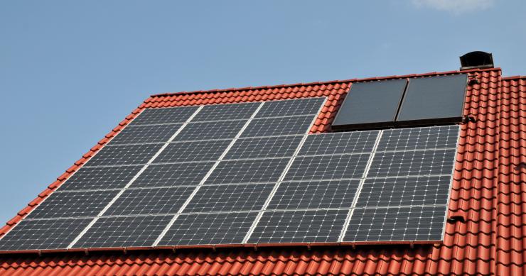 Deco Alerta: Tudo o que precisas de saber sobre a instalação de painéis solares em casa