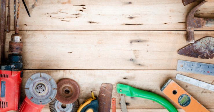 Hoe kun je de renovatiewerken voor een Portugees appartement organiseren en financieren? Wettelijke vereisten voor bouwwerkzaamheden aan een Portugees flatgebouw / Gtres