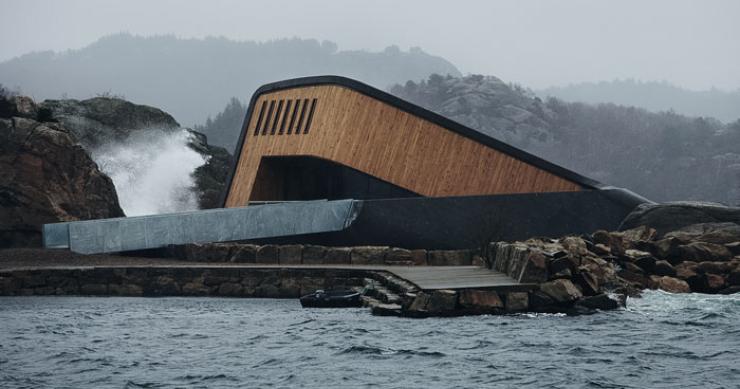 O primeiro restaurante submarino da Europa 