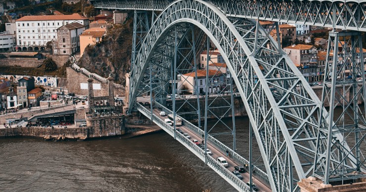 Rendas chegam a ser 65% mais caras que prestação da casa