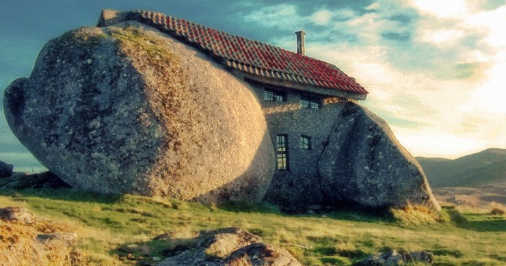 Casa do Penedo w Portugalii / Wikipedia