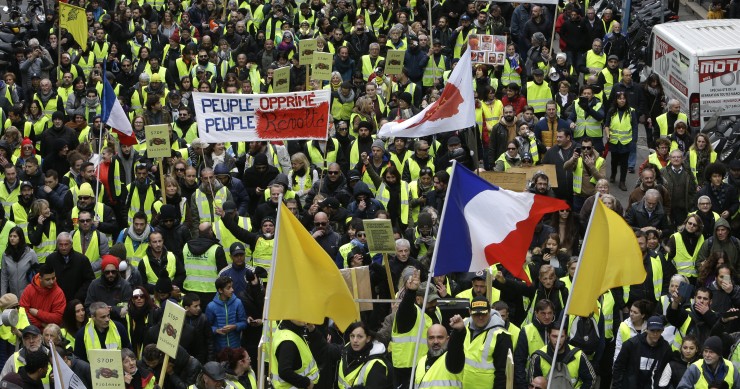 Fim à vista da "galinha dos ovos de ouro" do imobiliário nacional? Franceses questionam regime