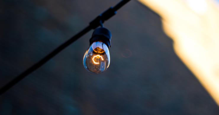 Faturas da luz e gás natural mais baratas a partir de julho com IVA a 6%