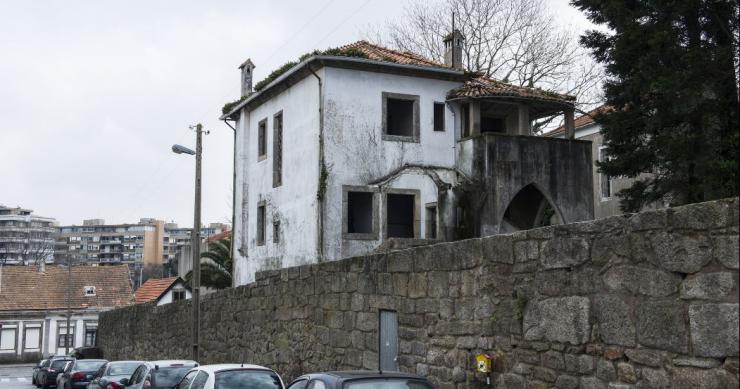 Câmara do Porto quer manter “viva” a única casa do arquiteto Raul Lino na cidade