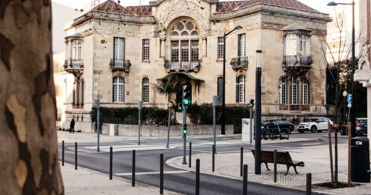 ‘Guest house’ no mítico edifício do Clube de Empresários fecha por ordem da CML