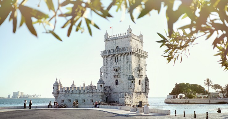 Torre de Belém à Lisbonne, l'un des célèbres sites du patrimoine mondial de l'UNESCO au Portugal / alex-paganelli-unsplash