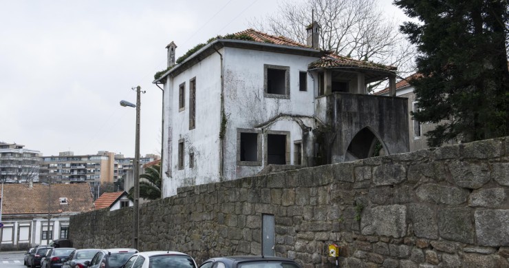 A única casa de Raul Lino no Porto vai afinal ser conservada em novo projeto imobiliário