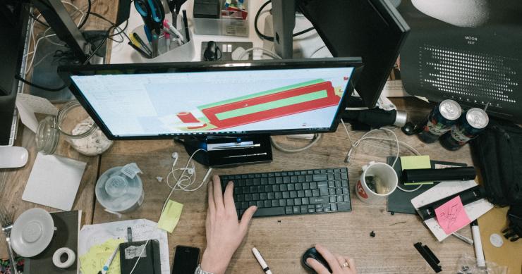 Empresas que abusem de contratos a prazo passam a pagar taxa extra 