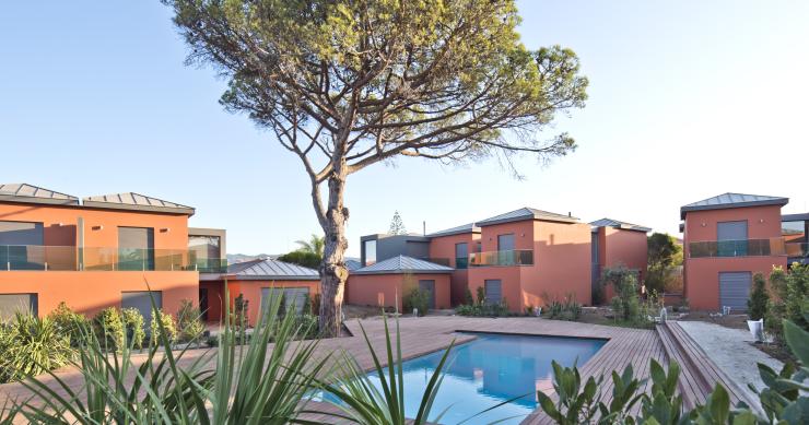 Nasceram (mais) 11 moradias de luxo junto à Quinta da Marinha em Cascais