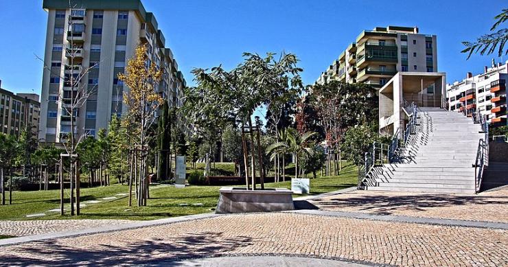 Oferta de quartos e casas para professores deslocados vai aumentar em Oeiras até 2023