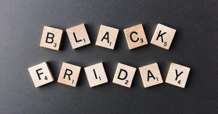 Portugueses planeiam gastar 168 euros na Black Friday e 126 euros na Cyber Monday