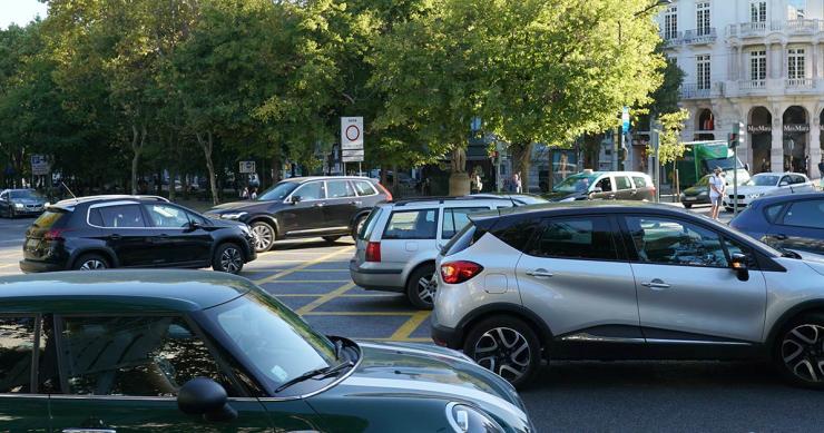 Portugueses compraram mais de 433 mil carros usados importados nos últimos 10 anos