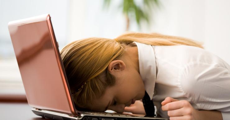 Sobrecarregado no trabalho, e agora? Estas perguntas e respostas ajudam a definir prioridades