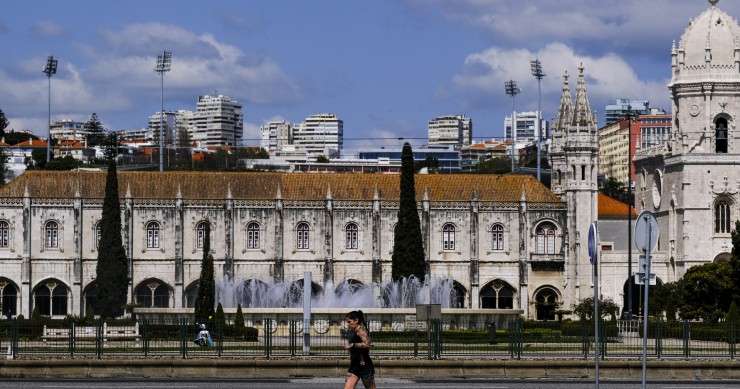 Terceira fase do desconfinamento em Portugal: o que muda a partir de hoje