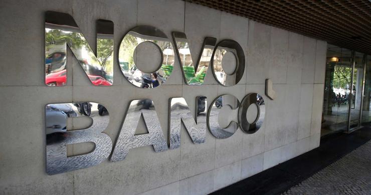 Novo Banco perde mais de 300 milhões com venda de imóveis a fundo a que chairman esteve ligado
