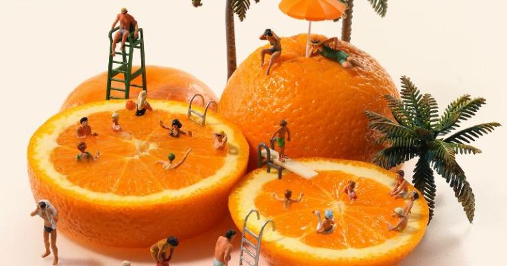 O incrível mundo em miniatura: artista japonês transforma objetos do dia a dia em arte