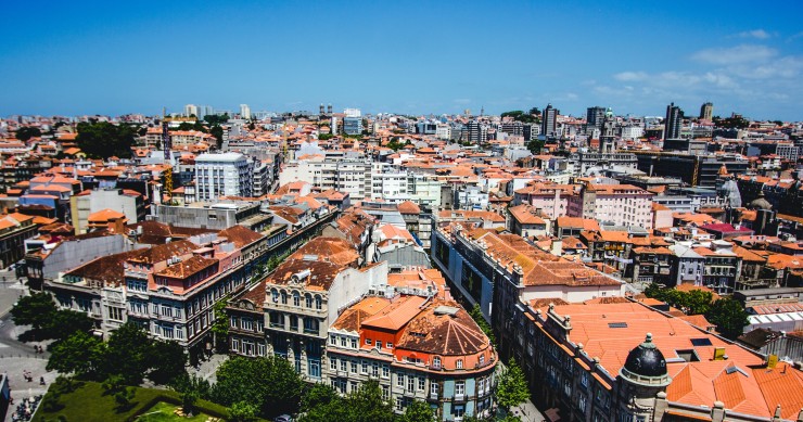 Plano de Recuperação e Resiliência português prevê 3.200 milhões para habitação e saúde