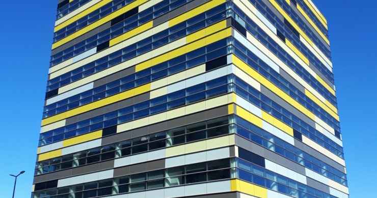 Torre C da Arrábida Lake Towers à procura de inquilinos – são 6.400 m2 de escritórios em Gaia