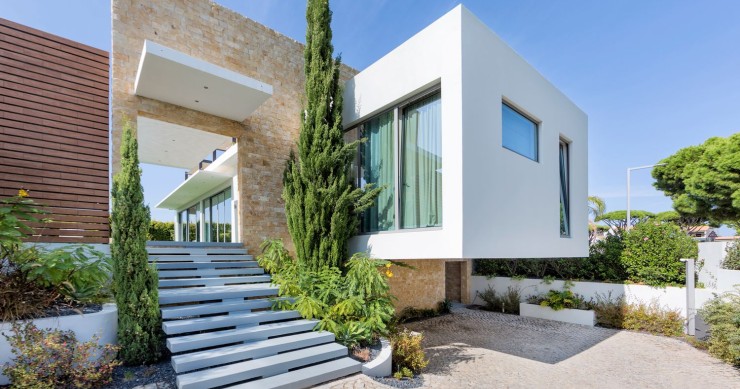 This luxury villa is for sale in the Algarve