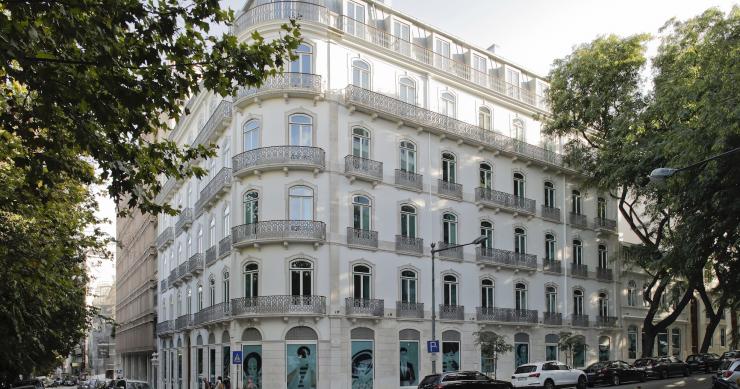 Espanhola Tander paga 34,6 milhões de euros à Avenue por 9 lojas em Lisboa