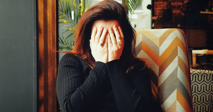 Como fintar a exaustão emocional causada pela pandemia - dicas de especialistas