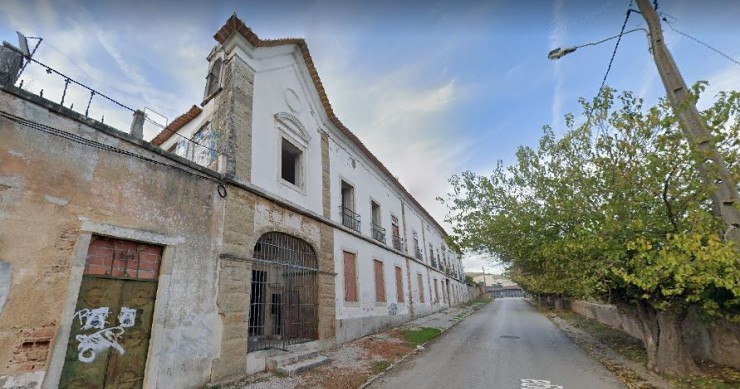 Palácio emblemático em Vialonga convertido em habitação? Junta de Freguesia não quer