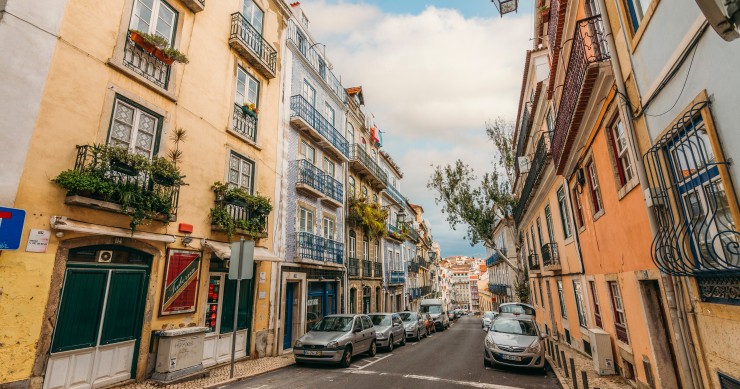 IHRU sorteia 54 casas de renda acessível: candidaturas abrem já quarta-feira