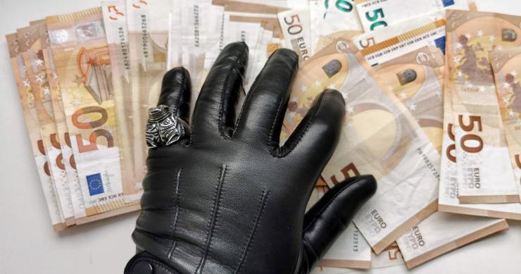 Venda de terreno em Monte Gordo por 5,6 milhões levou à detenção de autarca e outras três pessoas