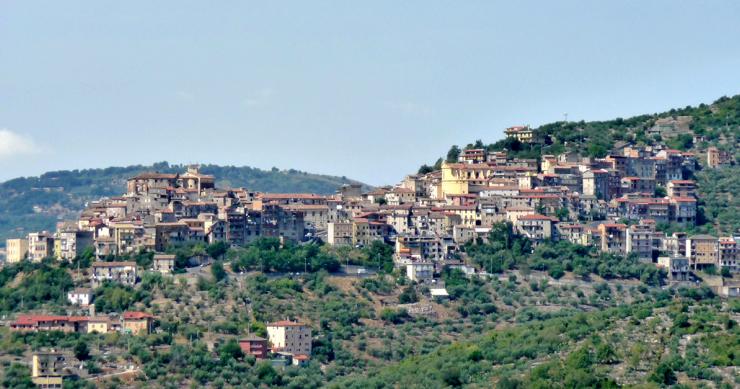 Casas por 1 euro em Lazio: o projeto da vila medieval de Maenza para reabilitar o centro histórico