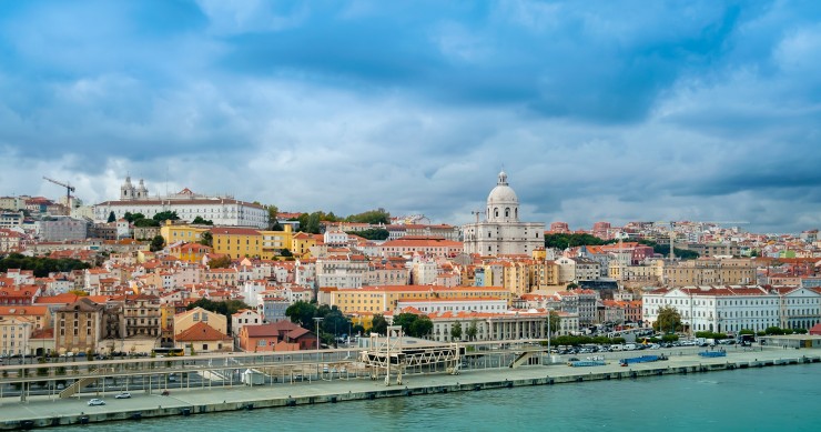 Living in Lisbon with a family