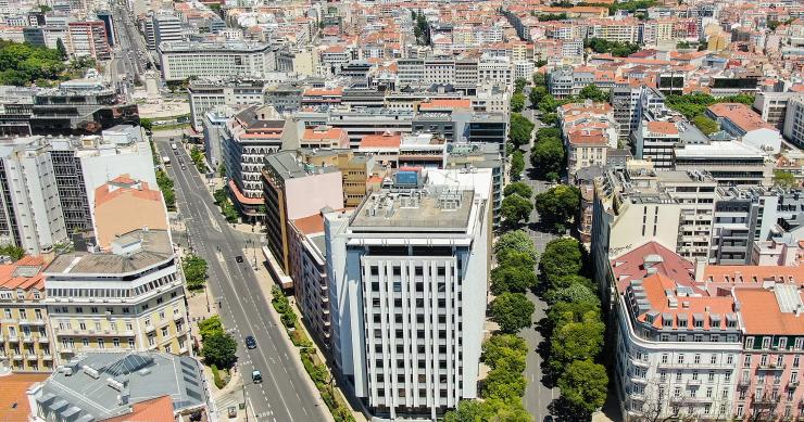 Escritórios em Lisboa: Alexandre Herculano 50 à procura de inquilinos – tem 11.000 m2