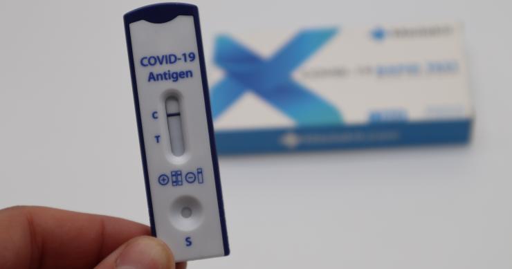 Testes rápidos de antigénio comparticipados a 100%