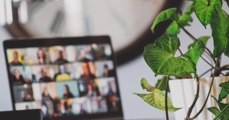 Teletrabalho e ambiente tóxicos