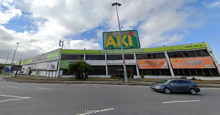 Edfício do AKI no Porto vai ser um supermercado Lidl