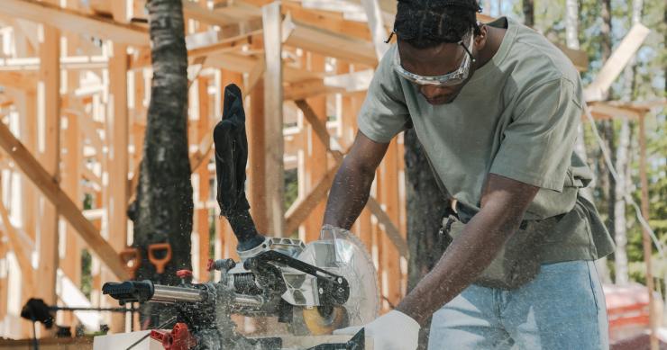 Falta de trabalhadores na construção