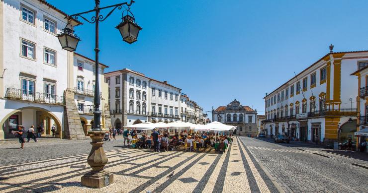 Novo estádio em Évora