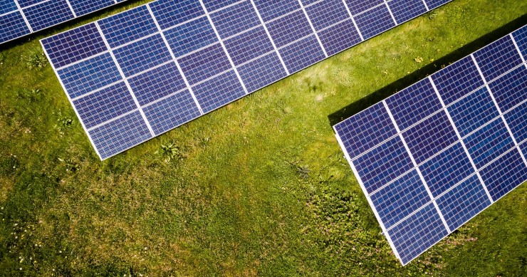 Terreno arrendado para painéis solares continua a ser rústico