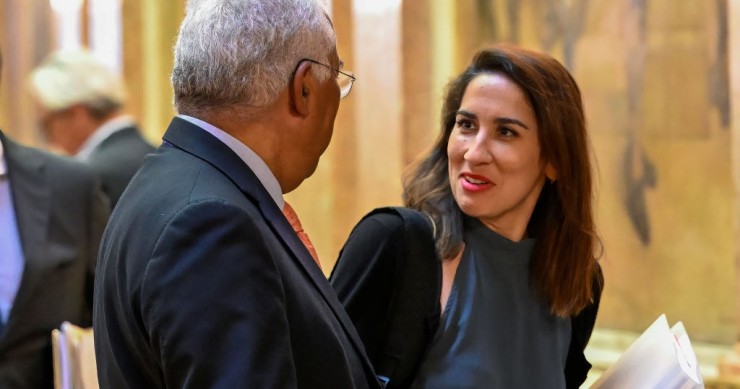 Apoios às rendas do Estado e municipais