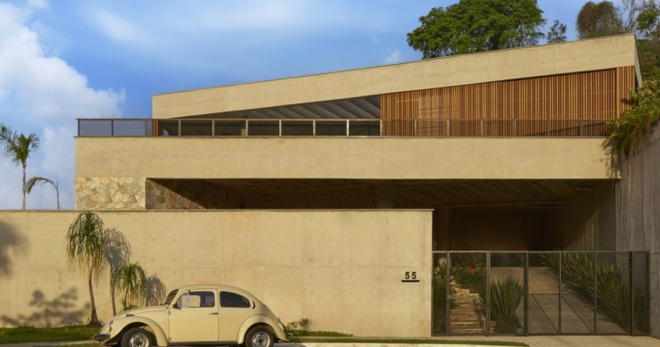 Uma espetacular casa de concreto com vista para a selva no Brasil