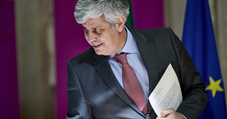 Mário Centeno, governador do Banco de Portugal Fixação da prestação da casa