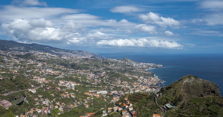 Vista aérea do Funchal, na Madeira