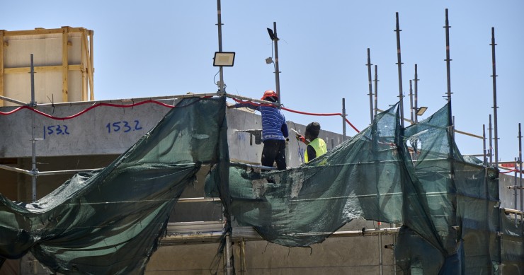 Construção de casas novas em Portugal
