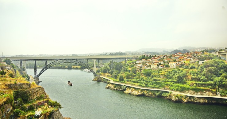 Porto compra casas nas Fontainhas