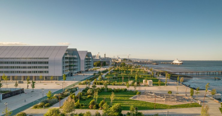 Casas novas em Lisboa no Prata Riverside Village