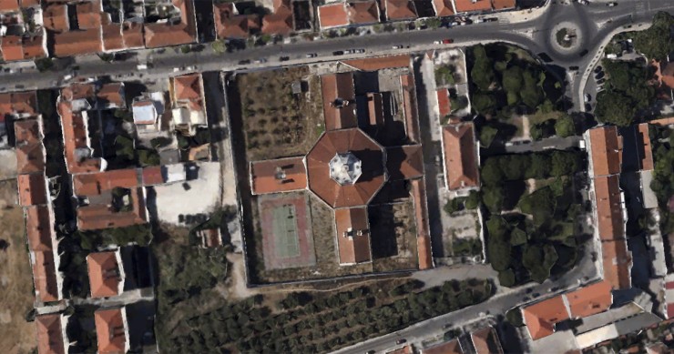 Ex-presídio militar em Santarém é um dos imóveis públicos disponíveis para passar a ser hotel Imóveis públicos vazios