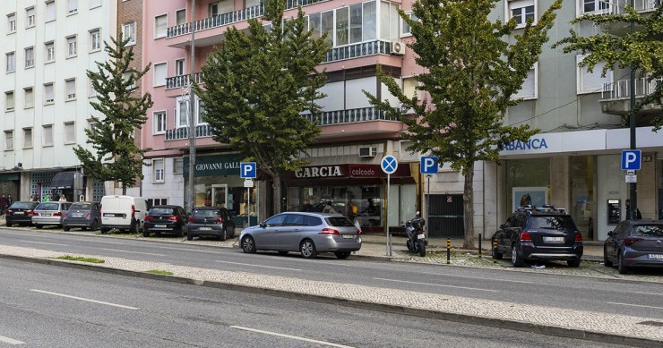 Lojas em bairros municipais de Lisboa