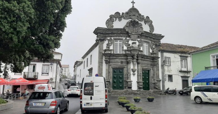 Antigo Hospital da Ribeira Grande